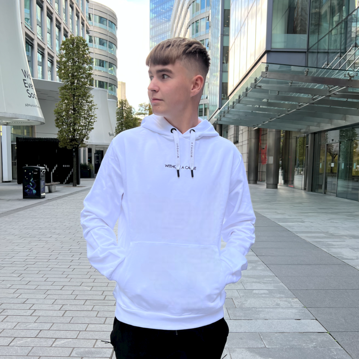 Hoodie White