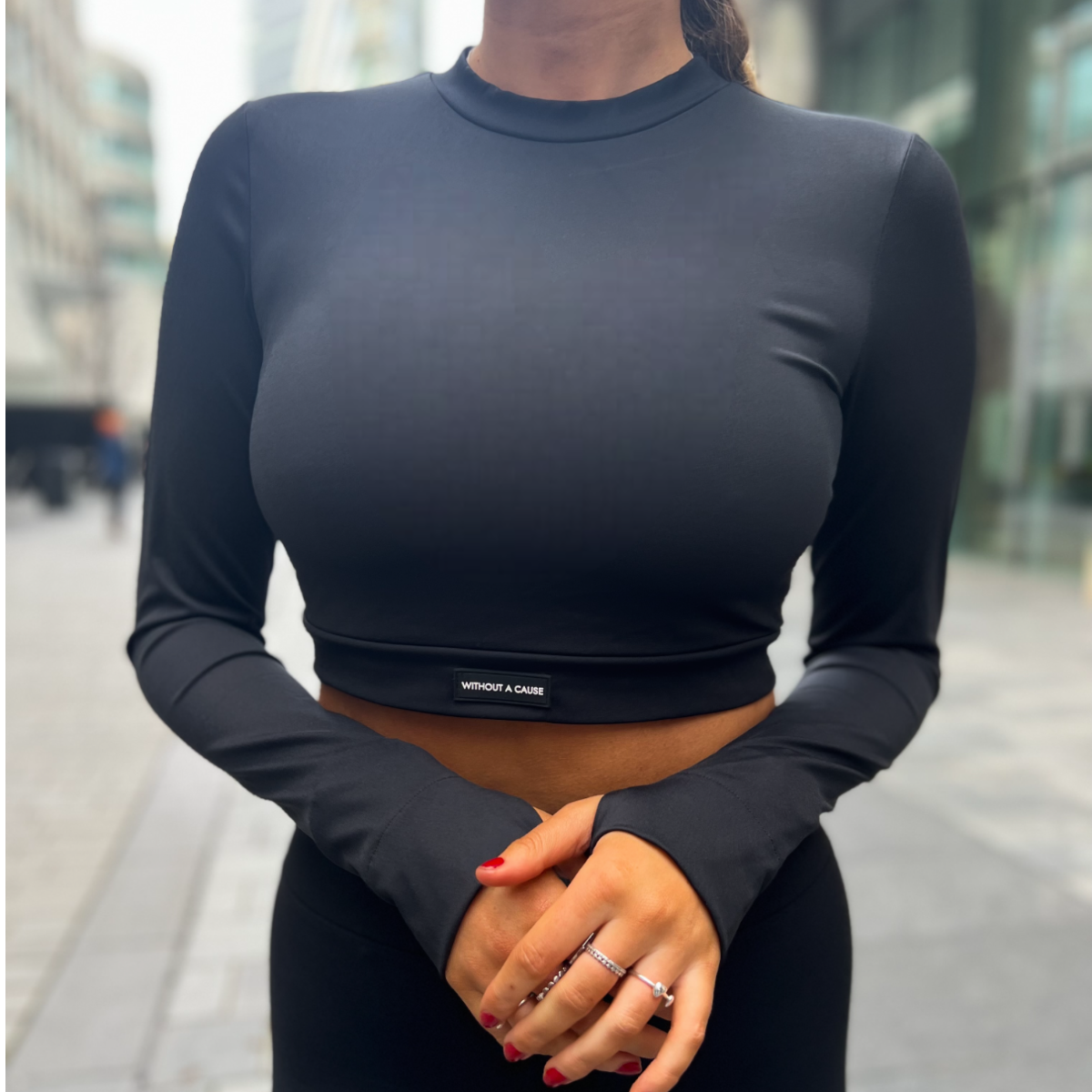 Cropped Long Sleeve Gym Top Black – Without A Cause Clothing